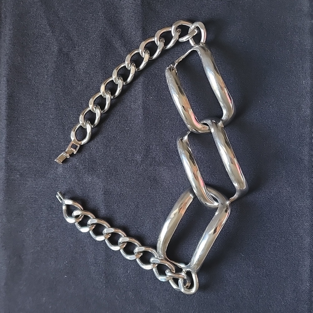 Necklace - 3 Large Chain Links - NEVER USED.